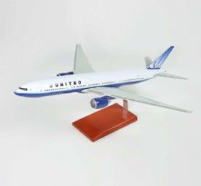 B777-200 United 1/200