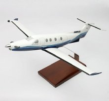 Pilatus PC-12 1/40 Blue