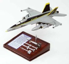F-18E Super Hornet USN Royal Maces Wooden Model