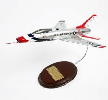 F-100D Super Sabre Tbirds