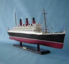 Queen Mary Limited 40" w/Lights