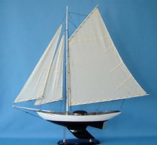 Modern Decor Sloop 40